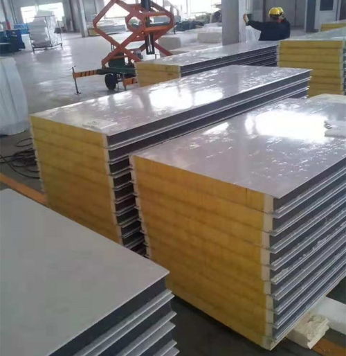 加查聚氨酯彩钢复合板生产厂家询问报价